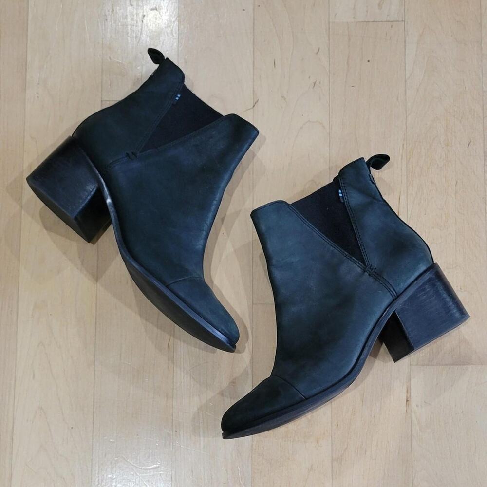 Toms Esme Matte Black Pull on Ankle Boot Ladies Size 11